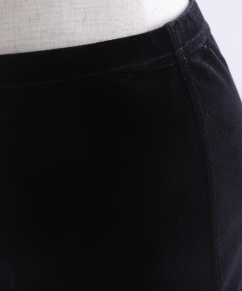 EN NEUME(エンノイム)の「Velour Biker Leggings(その他パンツ・レディース・ブラウン/ブラック/ブルー・FREE)」の5枚目の写真