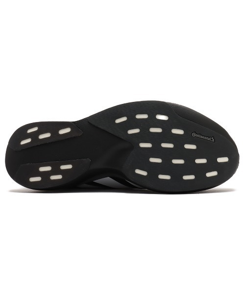 adidas(アディダス)の「adidas adizero Evo SL M / アディダス アディゼロ エヴォ SL M(スニーカー・メンズ・ブラック・27.5cm/27.0cm/26.5cm/28.5cm/28.0cm/26.0cm/29.0cm/25.5cm)」の6枚目の写真