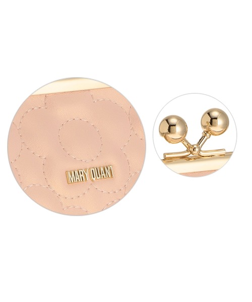 2-5日着 MARY QUANT キルトフォームデイジー ガマ口ポーチ MARY QUANT ONLINE SHOP｜マリークヮントオンラインショップ