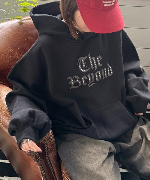 apres jour mignon(アプレジュールミニョン)の「プリントスタッズフーディー【ZOZOTOWN限定アイテム】(パーカー・レディース・ブラック/ネイビー/ナチュラル・フリー/X-LARGE)」の8枚目の写真