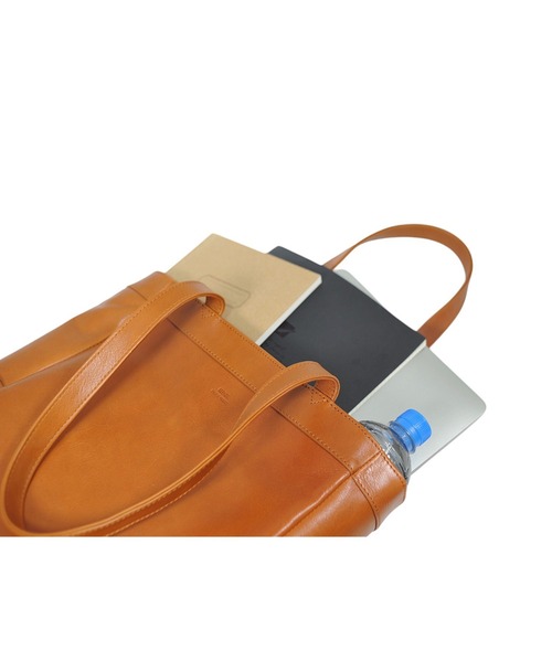 SEEKER(シーカー)の「【NOBLE】オイルレザー カジュアルトートL SKB-NB06(トートバッグ・メンズ・ネイビー/ブラック/ワイン/キャメル/グリーン・FREE)」の7枚目の写真