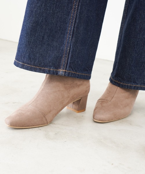 Launa lea（ラウナレア）の「4cmストレッチスクエアトウショートブーツ(0587)（ブーツ・レディース・ブラック系その他/グレー系その他/ベージュ系その他/モカ/ブラック・S/M/L/LL）」の16枚目の写真