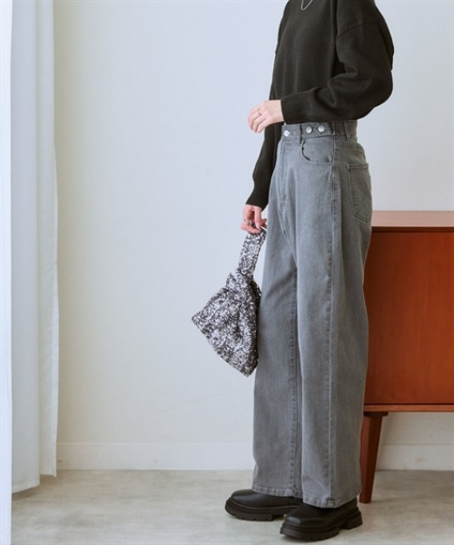 nissen（ニッセン）の「ウエスト裏ゴムボックスストレッチストレートデニムパンツ（その他パンツ・レディース・ネイビー系/ブルー系/ブラック/グレー系・LL/L/M/3L/S）」の9枚目の写真