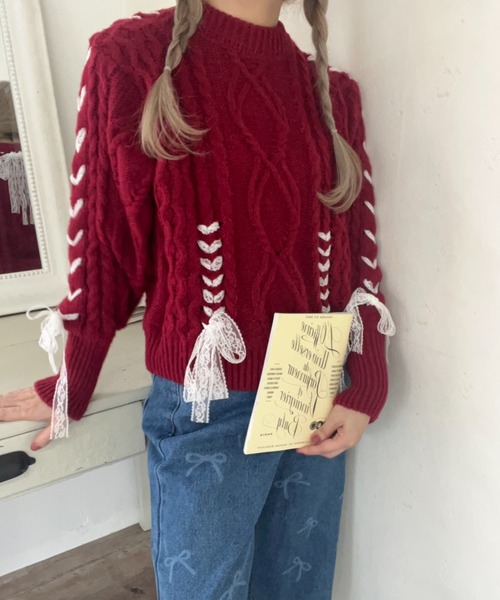 MORE self LOVE（モアセルフラブ）の「Holiday lace up knit（ニット/セーター・レディース・レッド・FREE）」の4枚目の写真