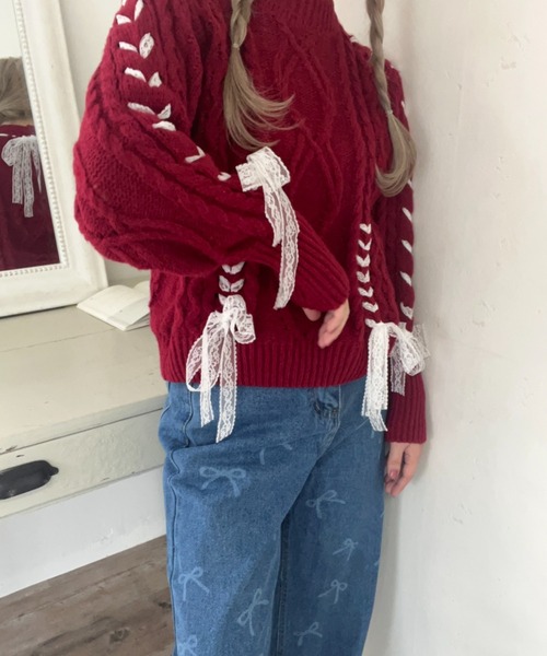 MORE self LOVE（モアセルフラブ）の「Holiday lace up knit（ニット/セーター・レディース・レッド・FREE）」の6枚目の写真