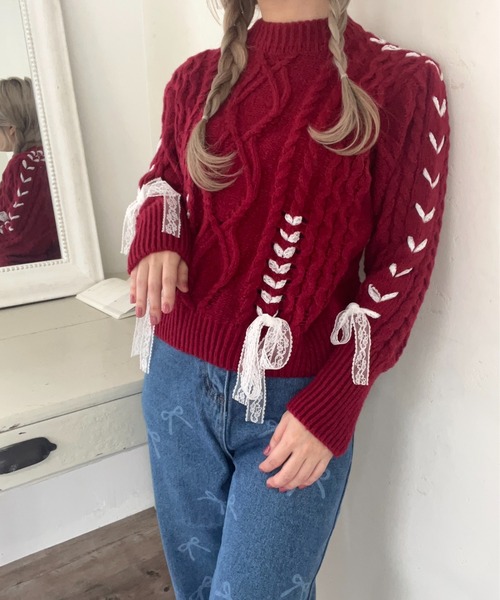 MORE self LOVE（モアセルフラブ）の「Holiday lace up knit（ニット/セーター・レディース・レッド・FREE）」の8枚目の写真