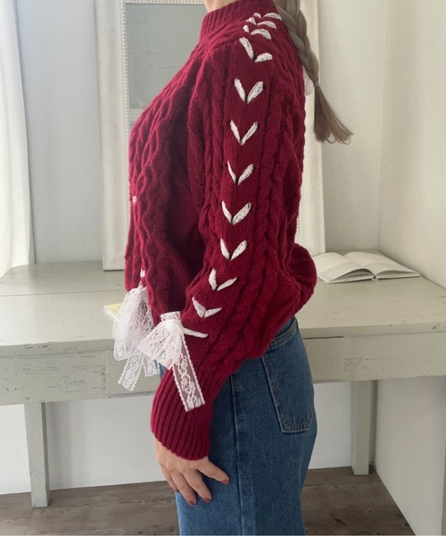 MORE self LOVE（モアセルフラブ）の「Holiday lace up knit（ニット/セーター・レディース・レッド・FREE）」の16枚目の写真