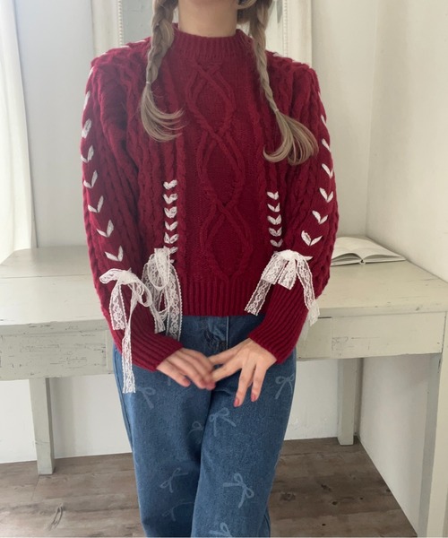 MORE self LOVE（モアセルフラブ）の「Holiday lace up knit（ニット/セーター・レディース・レッド・FREE）」の17枚目の写真