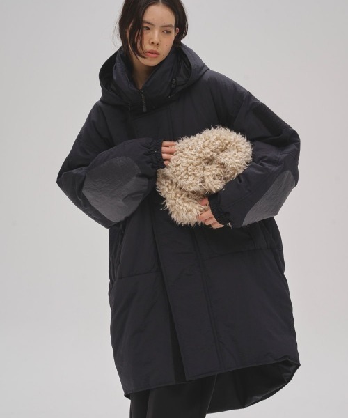 TODAYFUL（トゥデイフル）の「TODAYFUL Monster Down Coat（ダウンジャケット/コート・レディース・ブラック/ベージュ・36/38）」の13枚目の写真