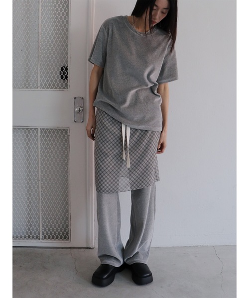 Didot.showroom（ディドット ショールーム）の「【DIDOT.】ベロアTEE（Tシャツ/カットソー・レディース・ベージュ/ブラウン/ヘザーグレー/アイボリー/ブラック・FREE）」の10枚目の写真