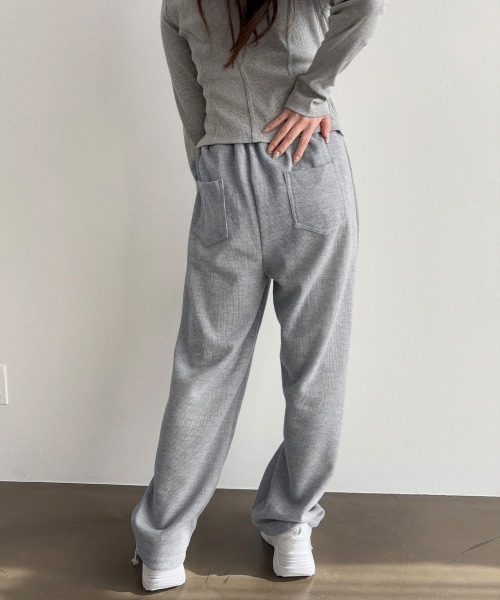 Miniministore(ミニミニストア)の「韓国 スウェットパンツ レディース 新作(カーゴパンツ・レディース・ブラック/アイボリー/チャコールグレー/ダークグリーン/フューシャピンク/ホワイト/レッド/ライトグレー/キャメル/アクア/ダークネイビー/ラベンダー/ロイヤルブルー/ブルー・FREE)」の18枚目の写真
