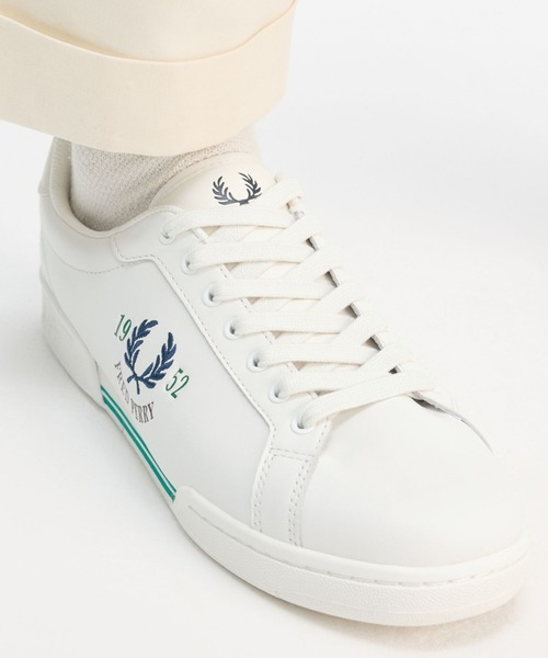 FRED PERRY（フレッドペリー）の「B722 Leather / 1952 Branded／レザーロゴスニーカー（スニーカー・メンズ・ホワイト・27cm/28cm/26cm）」の8枚目の写真