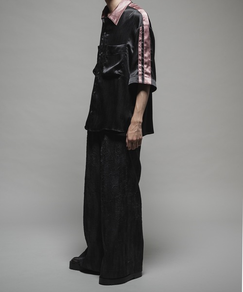 CASPER JOHN（キャスパージョン）の「Striped crepe satin bowling shirts/楊柳サテンボーリングシャツ（シャツ/ブラウス・メンズ・ブラック/グレー/ブルー・X-SMALL/SMALL/MEDIUM/LARGE）」の11枚目の写真