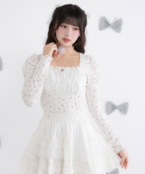 DearMyLoveRose(ディアマイラブローズ)の「ヨークフリルリボンパフ袖カットトップス【大きいサイズ有】(Tシャツ/カットソー・レディース・ホワイト/グレー/ライトグレー/ブラック/ホワイト系その他/ピンクベージュ・SMALL/3L/LL/LARGE/MEDIUM)」の2枚目の写真