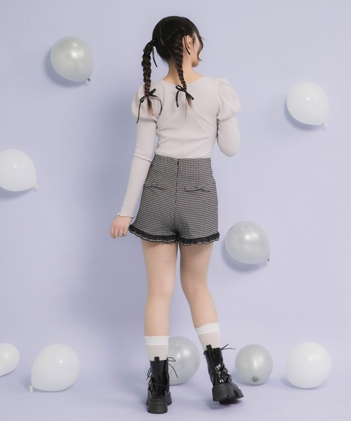 DearMyLoveRose(ディアマイラブローズ)の「ヨークフリルリボンパフ袖カットトップス【大きいサイズ有】(Tシャツ/カットソー・レディース・ホワイト/グレー/ライトグレー/ブラック/ホワイト系その他/ピンクベージュ・SMALL/3L/LL/LARGE/MEDIUM)」の17枚目の写真