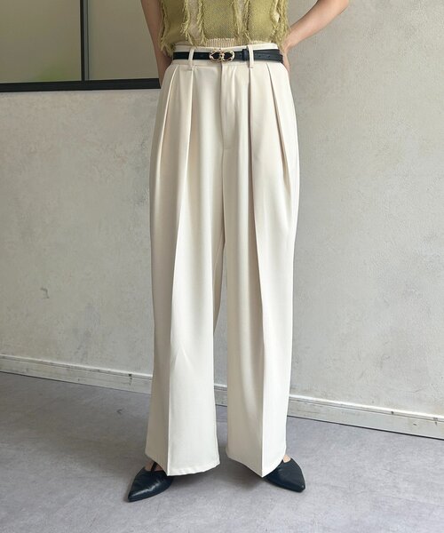 Thevon（ゼボン）の「【累計販売数 1万本 突破！】2タックスラックス（スラックス・レディース・アイボリー/チャコールグレー/ブラック/ベージュ/ブラウン/キャメル/ネイビー/インディゴブルー/ブルー/ブラック系その他/モカ/ホワイト系その他/ブラック系その他2・S/M/PS/TM）」の22枚目の写真