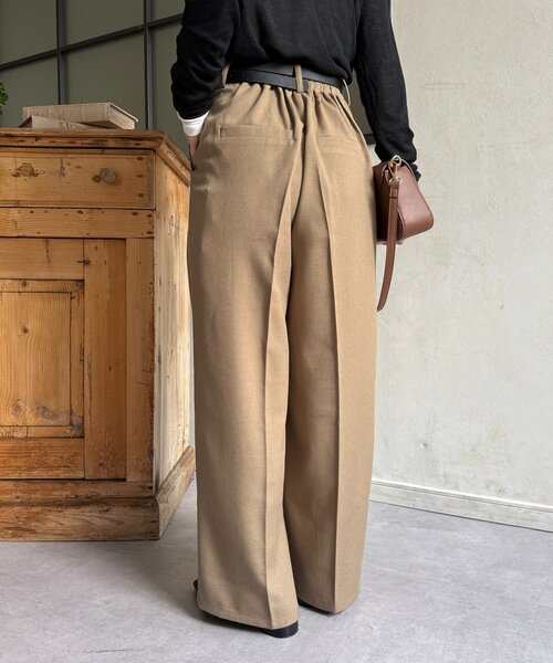 Thevon（ゼボン）の「【累計販売数 1万本 突破！】2タックスラックス（スラックス・レディース・アイボリー/チャコールグレー/ブラック/ベージュ/ブラウン/キャメル/ネイビー/インディゴブルー/ブルー/ブラック系その他/モカ/ホワイト系その他/ブラック系その他2・S/M/PS/TM）」の22枚目の写真