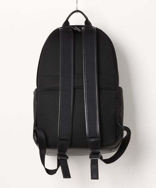 FOSSIL（フォッシル）の「フォッシル リュックサック メンズ ナイロン/合成 ブラック スマホ収納可 MBG9630001（バックパック/リュック・メンズ・ブラック・FREE）」の5枚目の写真