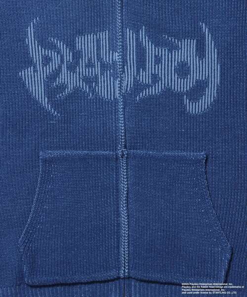 PLAYBOY（プレイボーイ）の「【SEQUENZ（シークエンズ）】PB RHD KNIT ZIP PK / プレイボーイ ジャケット ニット フルジップ センターロゴ（パーカー・メンズ・ブラック/ブルーグレー・SMALL/MEDIUM/LARGE）」の4枚目の写真