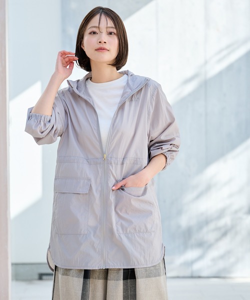 Arnold Palmer(アーノルドパーマー)の「シアー マウンテンパーカー(マウンテンパーカー・レディース・チャコールグレー/ピンク/ライトグリーン・M/L/S)」の6枚目の写真