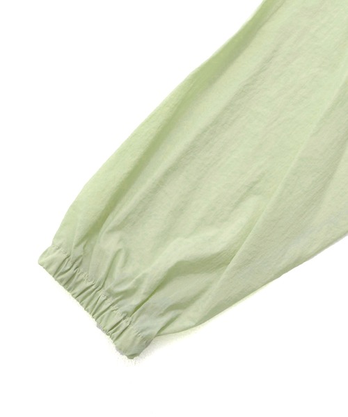 Arnold Palmer(アーノルドパーマー)の「シアー マウンテンパーカー(マウンテンパーカー・レディース・チャコールグレー/ピンク/ライトグリーン・M/L/S)」の22枚目の写真