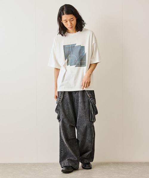 JUNRED(ジュンレッド)の「ジオメトリックアートTシャツ(Tシャツ/カットソー・メンズ・ホワイト/ブラック・S/M/L)」の6枚目の写真