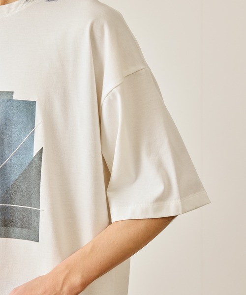 JUNRED(ジュンレッド)の「ジオメトリックアートTシャツ(Tシャツ/カットソー・メンズ・ホワイト/ブラック・S/M/L)」の12枚目の写真