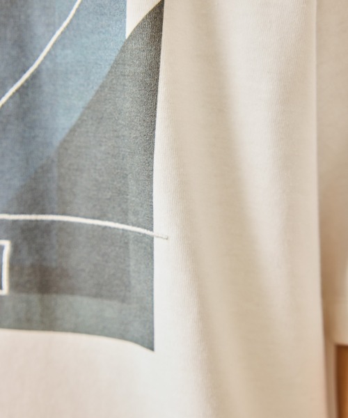 JUNRED(ジュンレッド)の「ジオメトリックアートTシャツ(Tシャツ/カットソー・メンズ・ホワイト/ブラック・S/M/L)」の15枚目の写真