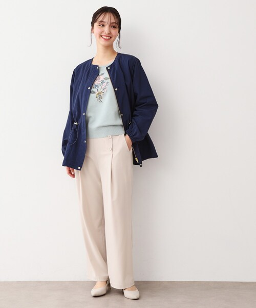 LAURA ASHLEY(ローラアシュレイ)の「【ウエスト調整可】ナイロン ノーカラーブルゾン(ブルゾン・レディース・ベージュ/ネイビー・40/38)」の9枚目の写真
