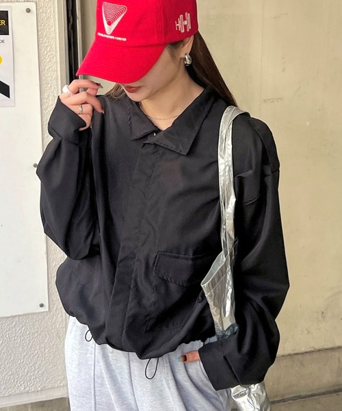 Futier land(フューティアランド)の「スタンドカラーダブルポケットジャケット(ブルゾン・レディース・カーキ/ブラック/ベージュ・FREE)」の2枚目の写真