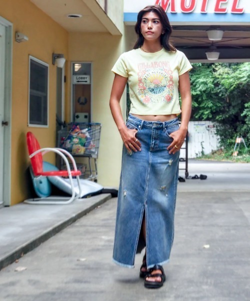 BILLABONG(ビラボン)の「BILLABONG レディース 【BBG BEACHLOVERJEANS】 CRUSH LONG SKIRT DENIM スカート 【2025年春夏モデル】/ビラボンデニムロングスカート(スカート・レディース・ブルー/ライトブルー・SMALL/MEDIUM/LARGE)」の2枚目の写真