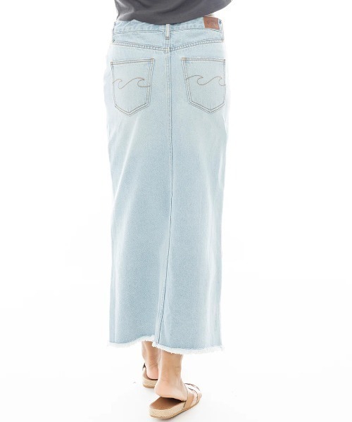 BILLABONG(ビラボン)の「BILLABONG レディース 【BBG BEACHLOVERJEANS】 CRUSH LONG SKIRT DENIM スカート 【2025年春夏モデル】/ビラボンデニムロングスカート(スカート・レディース・ブルー/ライトブルー・SMALL/MEDIUM/LARGE)」の3枚目の写真