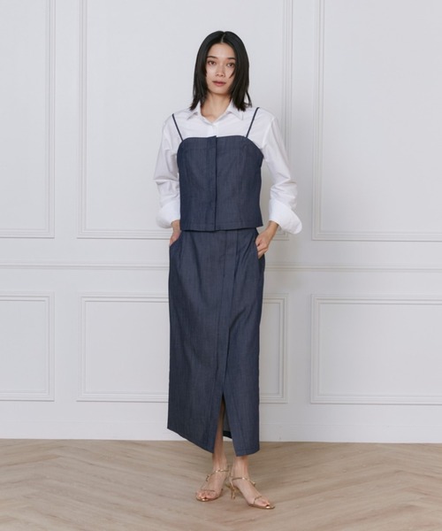 INED（イネド）の「デニム風ビスチェ【セットアップ対応】（シャツ/ブラウス・レディース・インディゴブルー・7号/9号）」の2枚目の写真