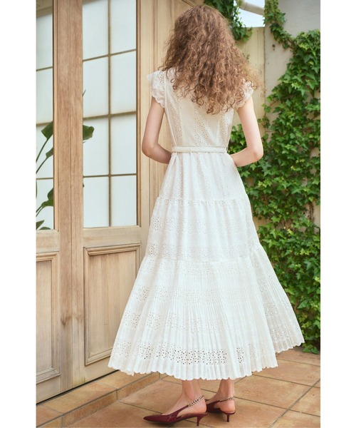 Estella.K ホワイト長袖ワンピース Veronica Belted Dress スタンドレースシャツドレス（ワンピース