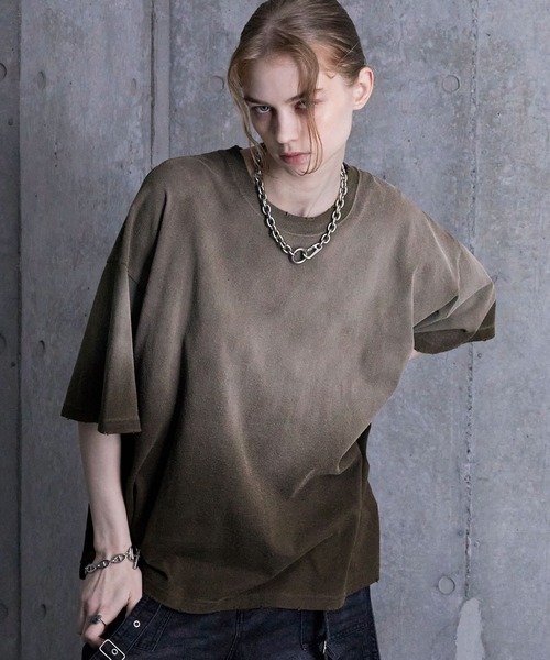 SERACE（セラス）の「【SERACE】Vintage design loose gradation t-shirt / ヴィンテージデザインルーズグラデーションTシャツ（Tシャツ/カットソー・メンズ・ブラック/グレー/ネイビー/チャコールグレー/ブラウン・S/M/L）」の4枚目の写真
