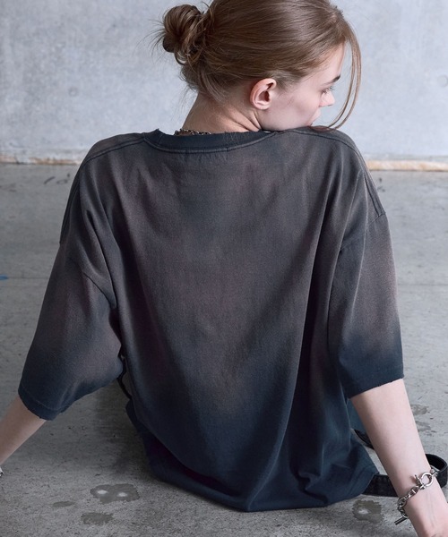 SERACE(セラス)の「【SERACE】Vintage design loose gradation t-shirt / ヴィンテージデザインルーズグラデーションTシャツ(Tシャツ/カットソー・メンズ・ブラック/グレー/ネイビー/チャコールグレー/ブラウン/ブルー/ブラック系1/ホワイト・S/M/L)」の20枚目の写真