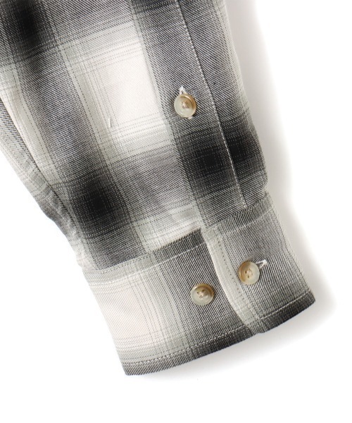 atmos pink（アトモスピンク）の「atmos pink Ombre Check Shirt / アトモス ピンク オンブレ チェック シャツ（シャツ/ブラウス・レディース・ブラック/ブルー・FREE）」の20枚目の写真