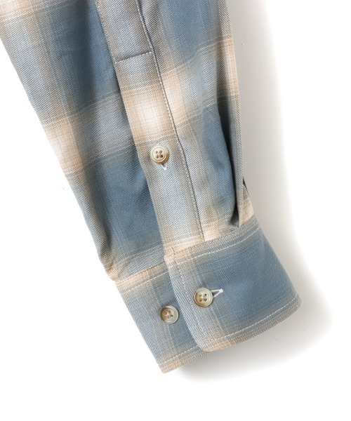 atmos pink（アトモスピンク）の「atmos pink Ombre Check Shirt / アトモス ピンク オンブレ チェック シャツ（シャツ/ブラウス・レディース・ブラック/ブルー・FREE）」の11枚目の写真