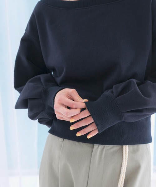 URBAN RESEARCH ROSSO WOMEN（アーバンリサーチ　ロッソ）の「オフショルダースウェット（スウェット・レディース・ネイビー/アイボリー/グレー系その他・FREE）」の20枚目の写真