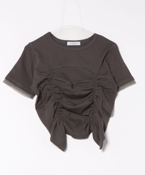 each（イーチ）の「シャーリングギャザービスチェデザインTシャツ（Tシャツ/カットソー・レディース・アイボリー/スミクロ/ベージュ・FREE）」の5枚目の写真