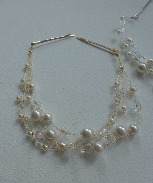 Dorry Doll（ドリードール）の「六角ビーズ＆パールMIXヘッドドレス（ヘアピン・レディース・シルバー/ゴールド・FREE）」の2枚目の写真