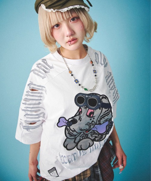 セール】GALFY（ガルフィー）病みに染まりし反戦T/ダメージ加工