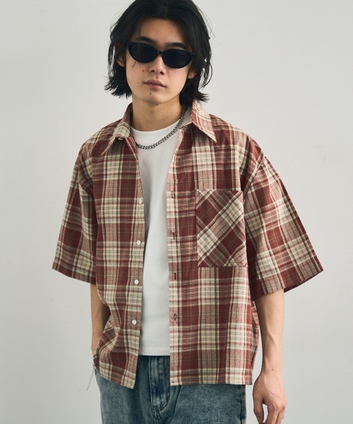 Shoowtime(ショウタイム)の「Short length regular collar check short sleeve shirt / ショート丈レギュラーカラーチェック半袖シャツ(シャツ/ブラウス・メンズ・レッド系/ネイビー系/ライトベージュ/ライトブルー・LARGE/MEDIUM/XX-LARGE/X-LARGE)」の22枚目の写真