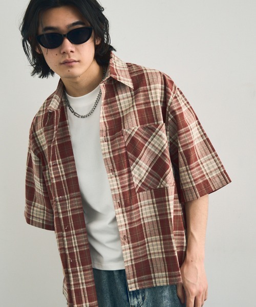 Shoowtime(ショウタイム)の「Short length regular collar check short sleeve shirt / ショート丈レギュラーカラーチェック半袖シャツ(シャツ/ブラウス・メンズ・レッド系/ネイビー系/ライトベージュ/ライトブルー・LARGE/MEDIUM/XX-LARGE/X-LARGE)」の19枚目の写真