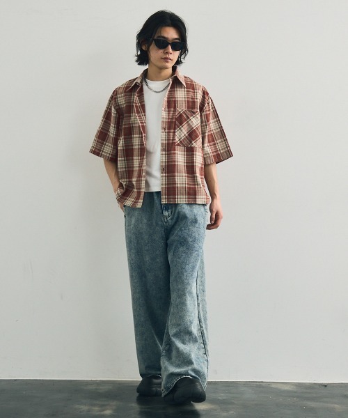 Shoowtime(ショウタイム)の「Short length regular collar check short sleeve shirt / ショート丈レギュラーカラーチェック半袖シャツ(シャツ/ブラウス・メンズ・レッド系/ネイビー系/ライトベージュ/ライトブルー・LARGE/MEDIUM/XX-LARGE/X-LARGE)」の9枚目の写真