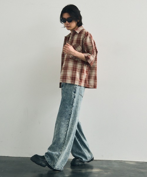 Shoowtime(ショウタイム)の「Short length regular collar check short sleeve shirt / ショート丈レギュラーカラーチェック半袖シャツ(シャツ/ブラウス・メンズ・レッド系/ネイビー系/ライトベージュ/ライトブルー・LARGE/MEDIUM/XX-LARGE/X-LARGE)」の7枚目の写真