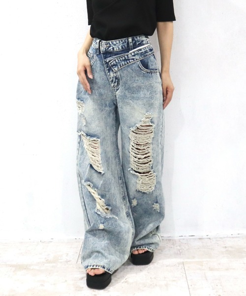 CECIL McBEE（セシルマクビー）の「ダブルウエストデザインダメージデニムパンツ（デニムパンツ・レディース・ブルー/ブラック・LARGE/MEDIUM/SMALL）」の5枚目の写真