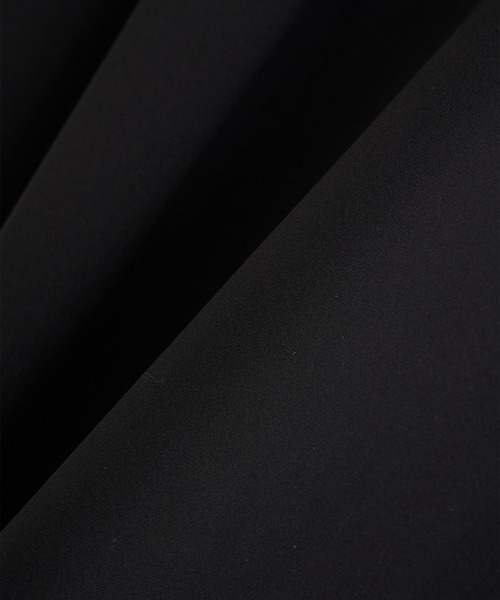 WHITE MOUNTAINEERING(ホワイトマウンテニアリング)の「【White Mountaineering / ホワイトマウンテニアリング】別注 STRETCHED HYBRID S/S SHIRTS(シャツ/ブラウス・メンズ・ブラック・0/1/2/3)」の8枚目の写真