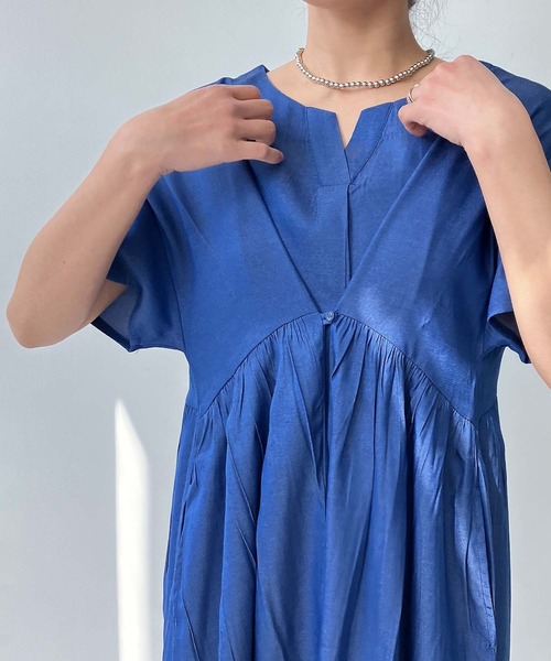 AS KNOW AS plus（アズノゥアズプラス）の「●フロントボタン付き 胸ギャザーカフタンワンピ―ス（ワンピース・レディース・ブラック系/グリーン系/ネイビー系・FREE）」の10枚目の写真