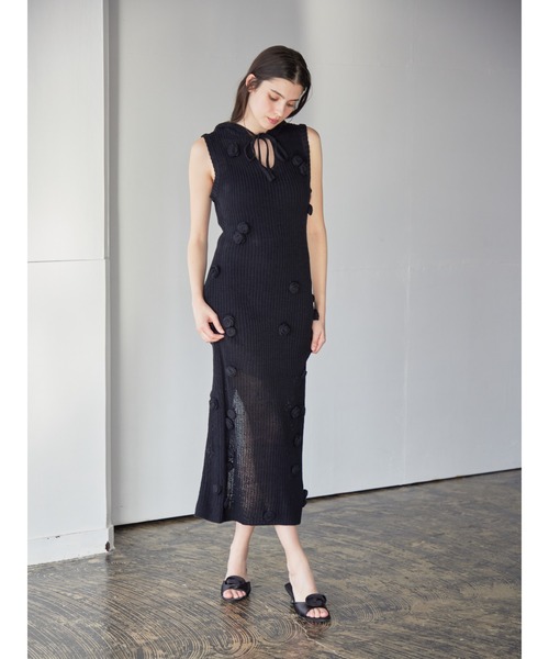 etre loin（エトルワン）の「Rose knit hoodie dress（ワンピース・レディース・ホワイト/ブラック/モカ・M）」の2枚目の写真